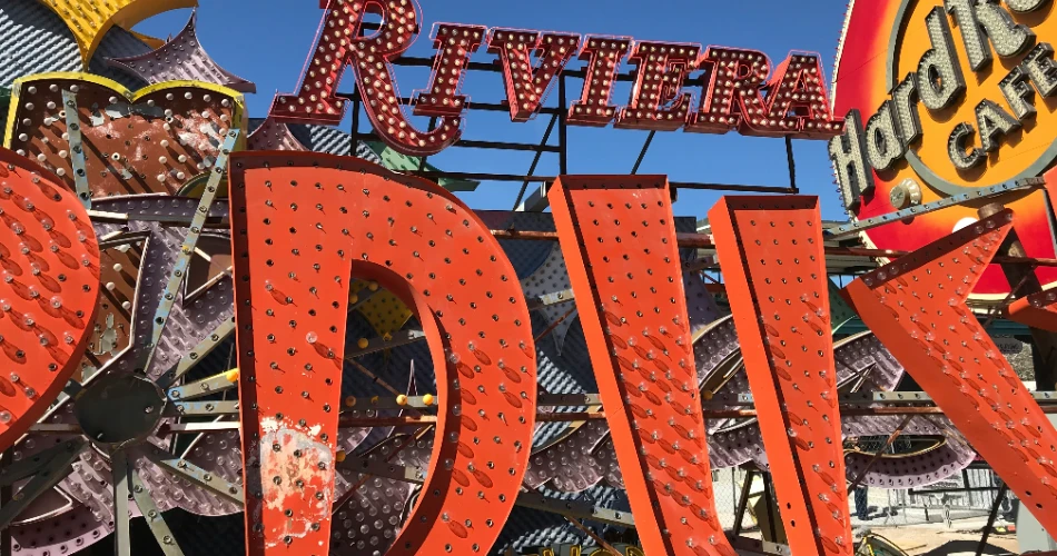 10 Ways to Celebrate Your Birthday in Vegas